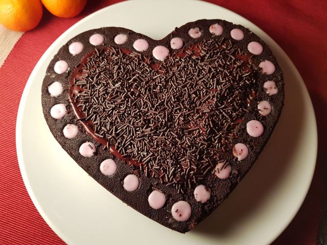 Vegan κέικ σοκολάτας με παντζάρι